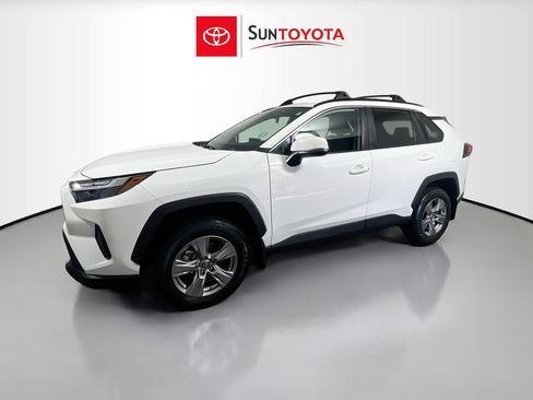 Used 2023 Toyota RAV4 XLE image 9