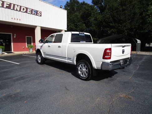 Used 2019 RAM 2500 Limited image 3