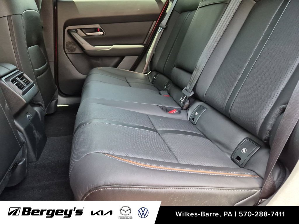 Used 2026 MAZDA CX-50 AWD 2.5 Hybrid w/ Cargo Package image 23