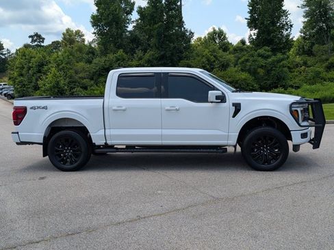 Used 2025 Ford F150 Lariat w/ Equipment Group 502A High AWD/4WD image 8