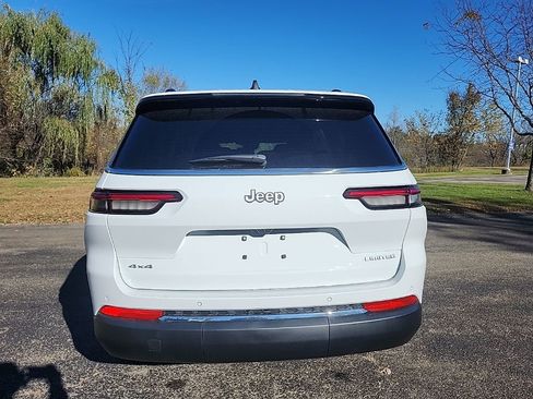 New 2025 Jeep Grand Cherokee L Limited w/ Trailer Tow Package image 4