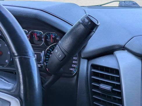 Used 2020 GMC Yukon XL SLT RWD image 13