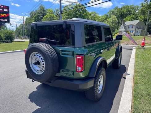 Used 2022 Ford Bronco 2-Door AWD/4WD image 4
