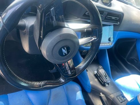 Certified 2024 Nissan Z Performance w/ Floor Mat Package RWD image 5