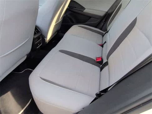 Used 2024 Volkswagen Taos SE image 20