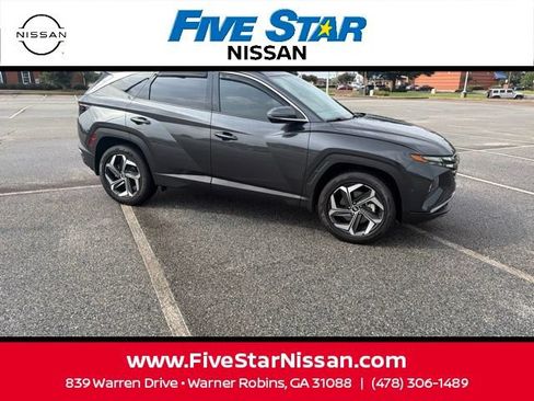 Used 2023 Hyundai Tucson Limited AWD/4WD image 3