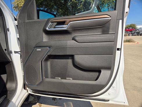 Certified 2023 Chevrolet Silverado 1500 LT Trail Boss w/ LT Trail Boss Premium Package image 30