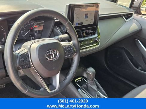 Used 2025 Toyota Corolla SE FWD image 8