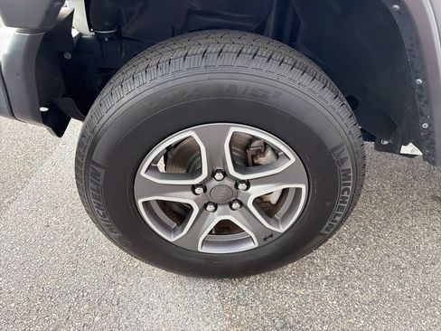 Certified 2022 Jeep Wrangler Unlimited Sport image 24