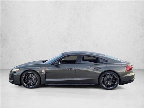 New 2026 Audi RS e-tron GT performance image 8