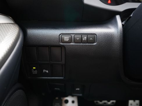 Used 2015 Lexus RC 350 w/ F Sport w/Summer Tires image 24