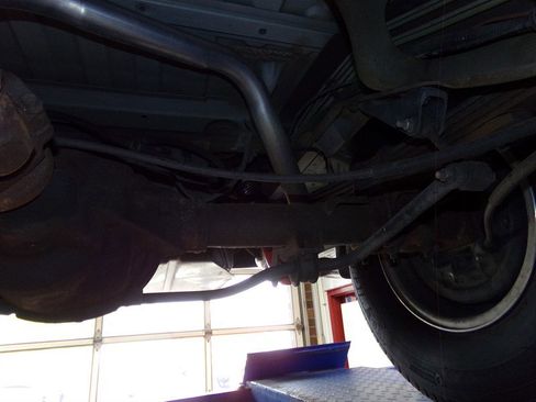 Used 1994 Chevrolet Suburban 4WD image 93