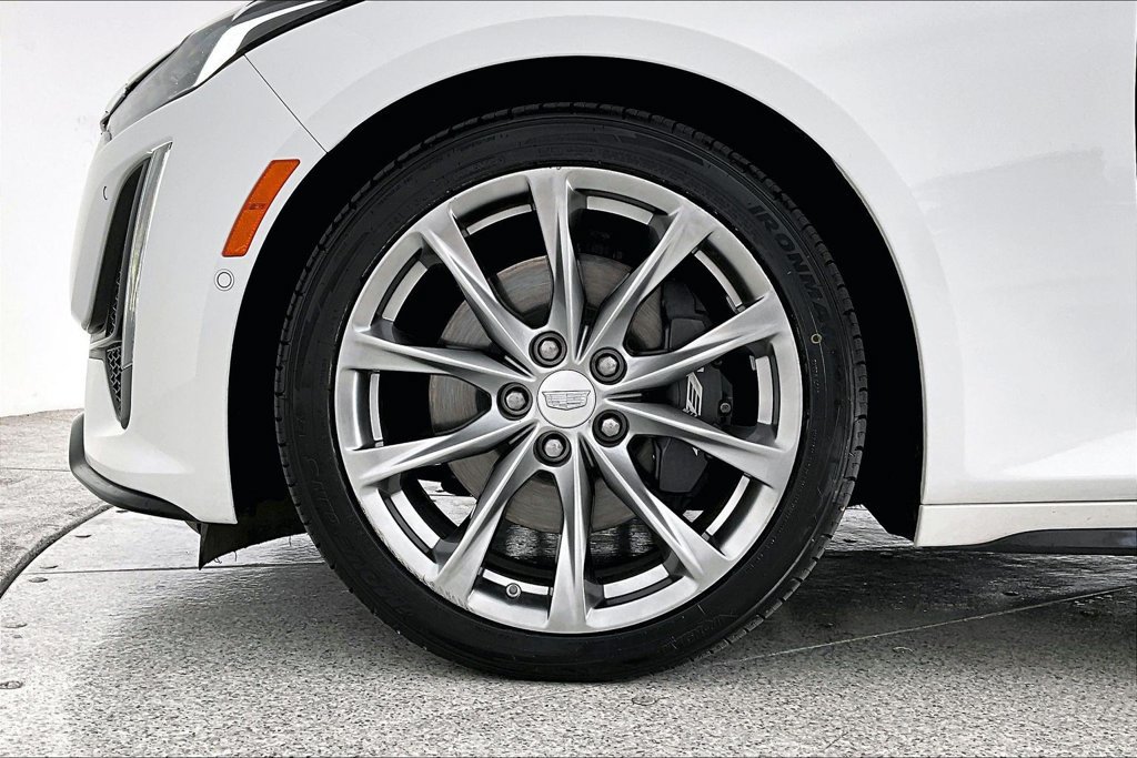 Used 2024 Cadillac CT5 V w/ Super Cruise 2 Package RWD image 11