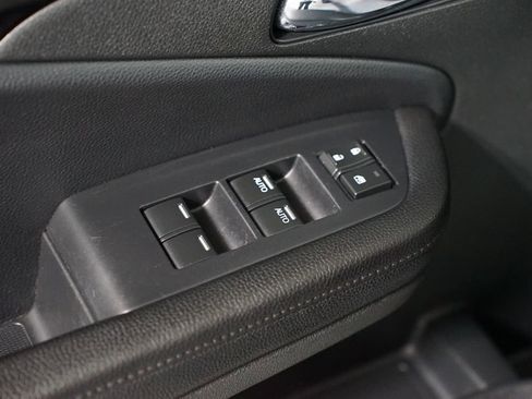 Used 2020 Honda Pilot Elite image 32