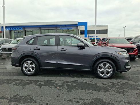 Certified 2023 Honda HR-V LX image 7