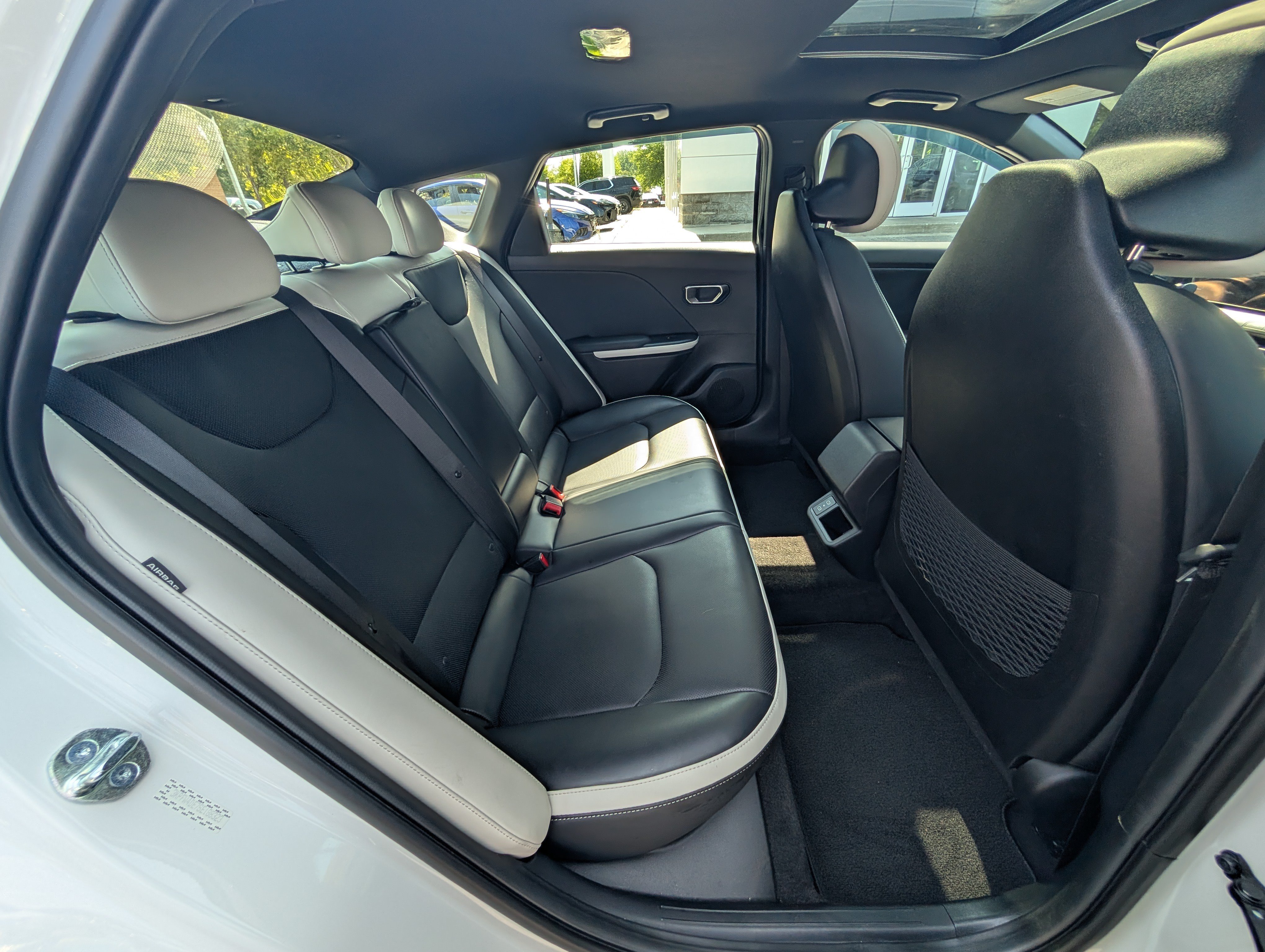 Used 2025 Kia K4 GT-Line w/ GT-Line Premium Package FWD image 13