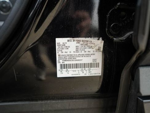 Used 2020 Ford Explorer ST w/ ST High-Performance Pack image 39