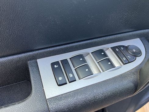 Used 2007 Chevrolet Silverado 1500 LT w/ 2LT Convenience Package image 17