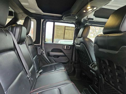 Used 2021 Jeep Wrangler Unlimited Rubicon image 15