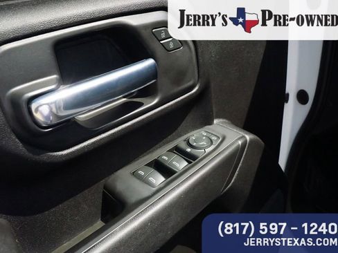 Used 2023 Chevrolet Silverado 2500 Custom w/ Custom Convenience Package AWD/4WD image 16