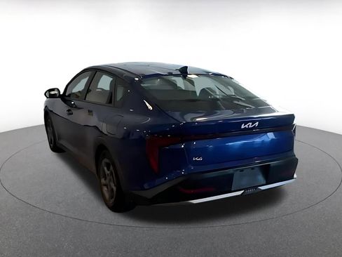 Used 2025 Kia K4 LXS image 10