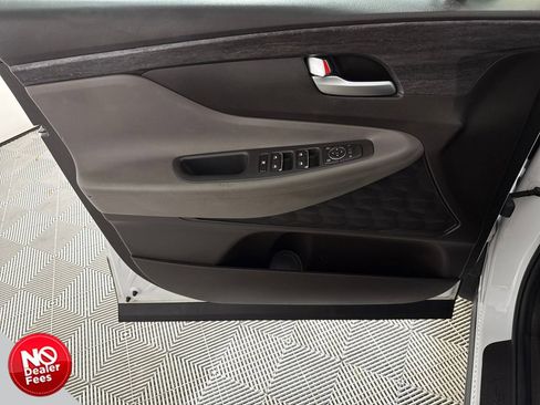 Used 2020 Hyundai Santa Fe SE FWD image 7
