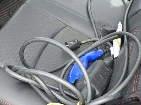 Used 2024 Toyota RAV4 XSE image 17