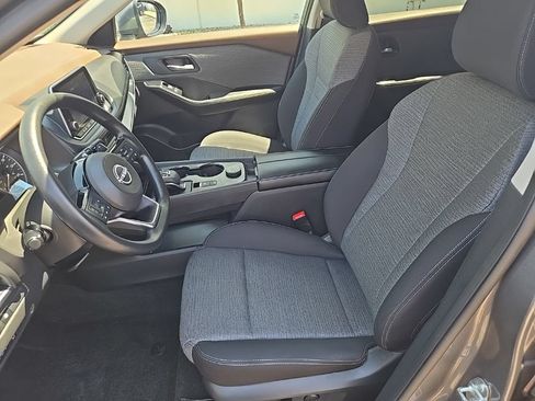 Used 2023 Nissan Rogue SV AWD/4WD image 22
