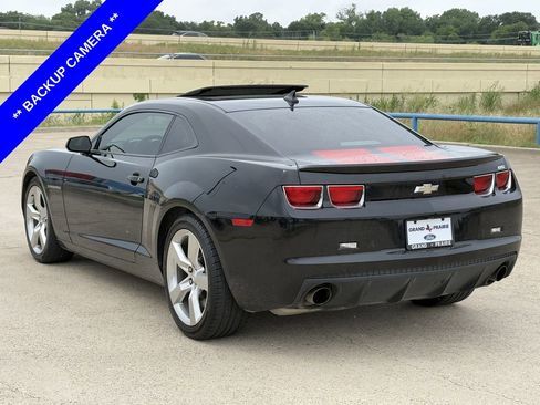 Used 2013 Chevrolet Camaro SS RWD image 6