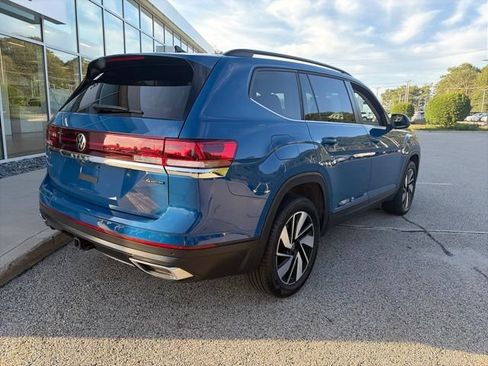 Used 2026 Volkswagen Atlas SE AWD/4WD image 3