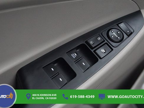 Used 2019 Hyundai Tucson SE FWD image 18