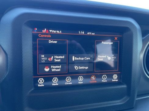 Used 2023 Jeep Wrangler Sport S image 9