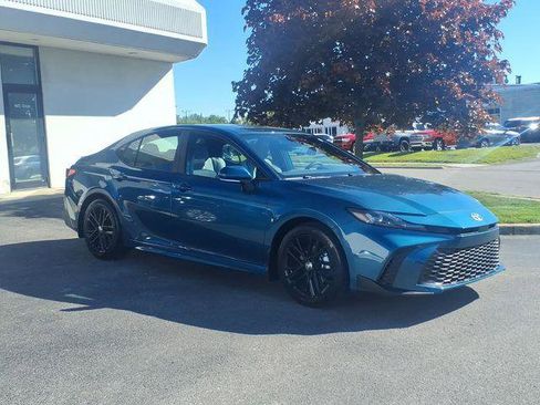 Certified 2026 Toyota Camry SE FWD image 21