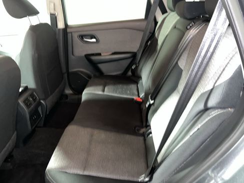 Used 2023 Nissan Rogue SV image 26