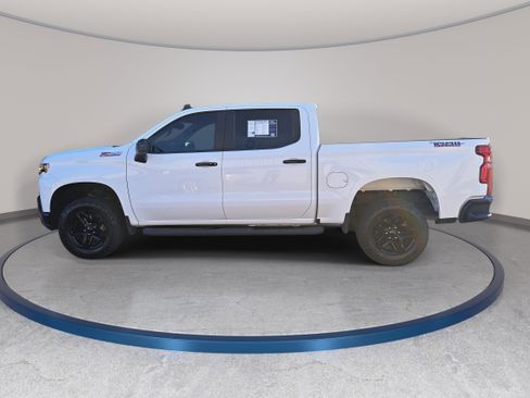 Used 2021 Chevrolet Silverado 1500 LT Trail Boss AWD/4WD image 8