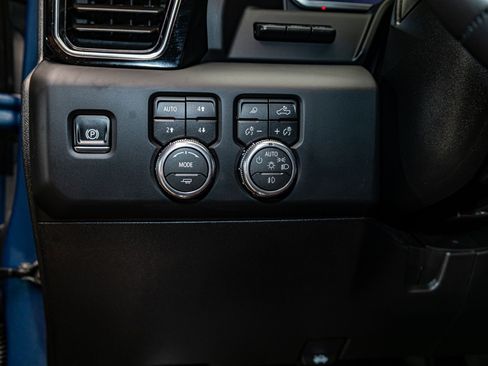 Used 2026 GMC Sierra 3500 Denali Ultimate AWD/4WD image 20
