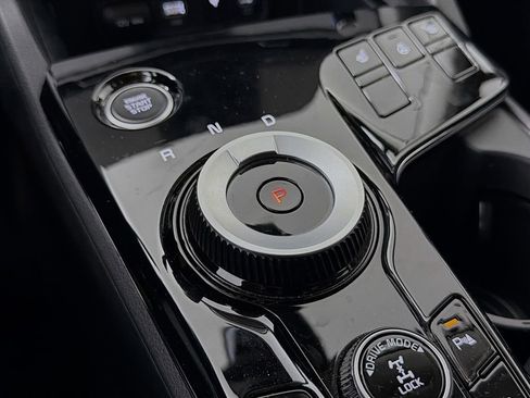 Used 2023 Kia Sportage EX image 19