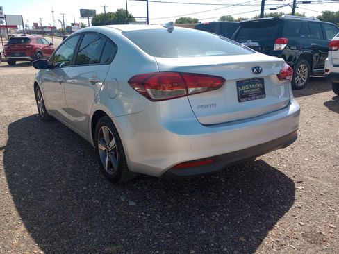 Used 2018 Kia Forte LX w/ LX Popular Package FWD image 5