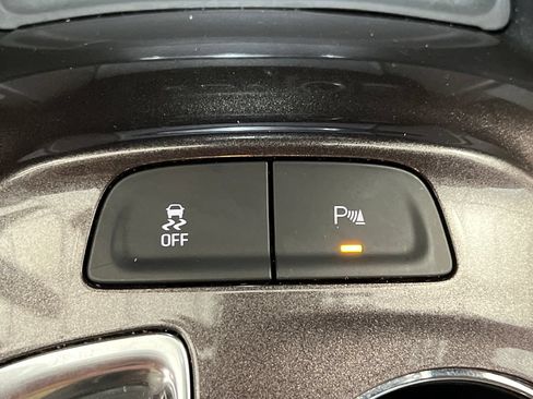 Used 2025 Chevrolet Malibu LT FWD image 49