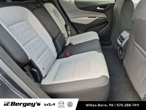Used 2022 Chevrolet Equinox LS w/ LS Convenience Package AWD/4WD image 25