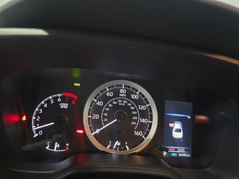 Used 2021 Toyota Corolla LE w/ LE Premium Package FWD image 18