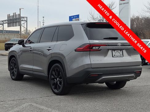 Used 2025 Toyota Grand Highlander AWD Hybrid image 4