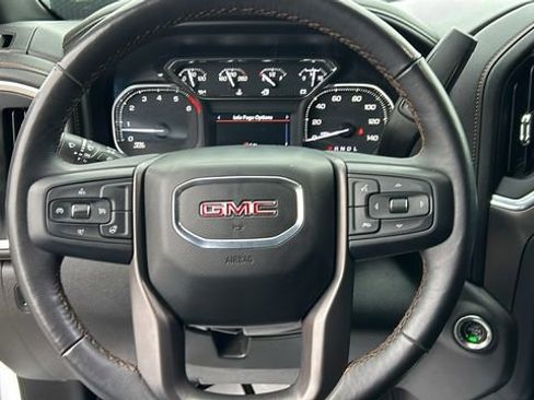 Used 2022 GMC Sierra 1500 AT4 w/ AT4 Preferred Package image 19