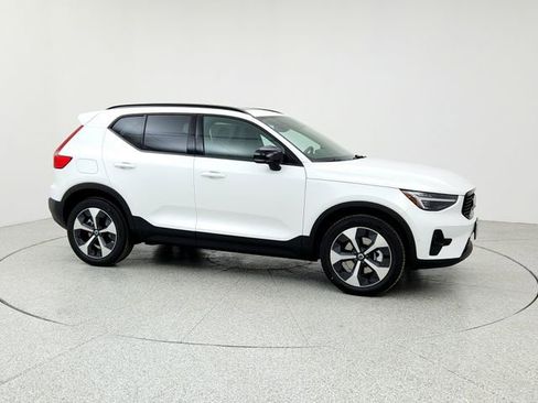 New 2026 Volvo XC40 B5 Plus w/ Protection Package Premier image 3