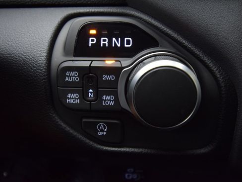 New 2026 RAM 1500 Big Horn AWD/4WD image 30