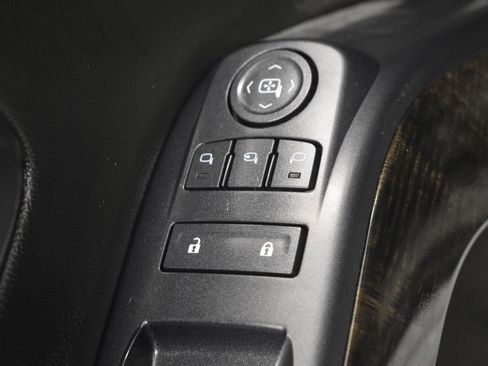 Used 2016 GMC Sierra 1500 Denali w/ Enhanced Driver Alert Package image 31