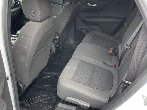Used 2022 Chevrolet Blazer LT AWD/4WD image 16