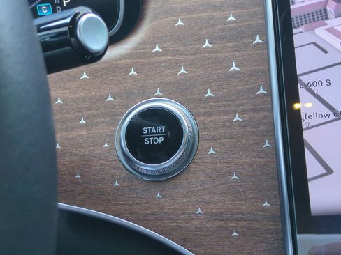 Used 2023 Mercedes-Benz EQE 500 4MATIC SUV image 20