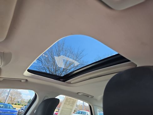 Used 2013 Ford Fusion SE image 30