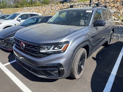 Used 2023 Volkswagen Atlas SEL R-Line